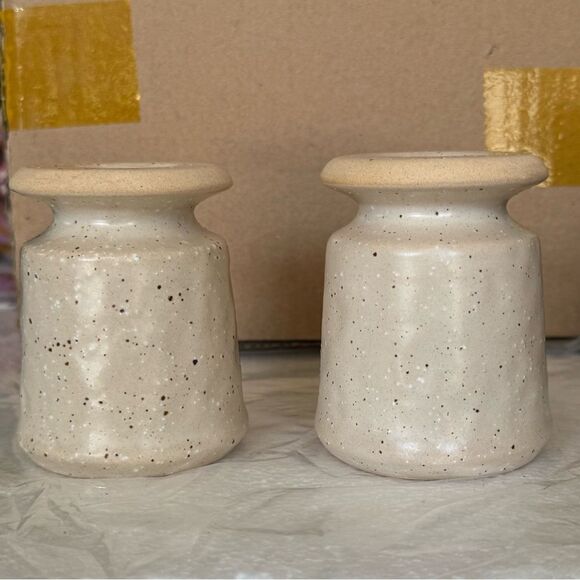 NEW, ANTHROPOLOGIE SUTTON CANDLESTICK HOLDERS! SET OF 2! 🕯️ - Picture 5 of 7